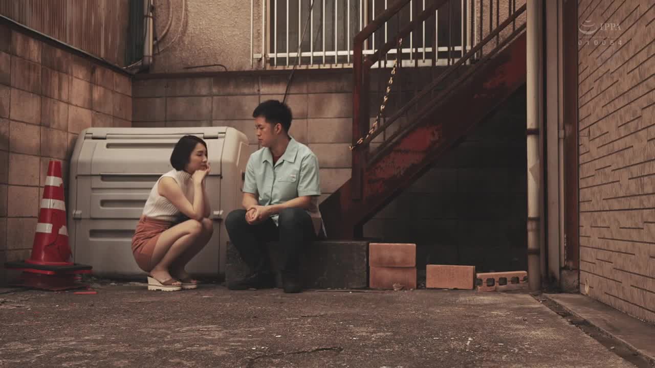 JUL-674 | AM 02:00 深夜的超商～大夜班的我被微醉人妻奪去雙唇 | 阿寶影音-成人影片,AV,JAV-專注精品‧長久經營
