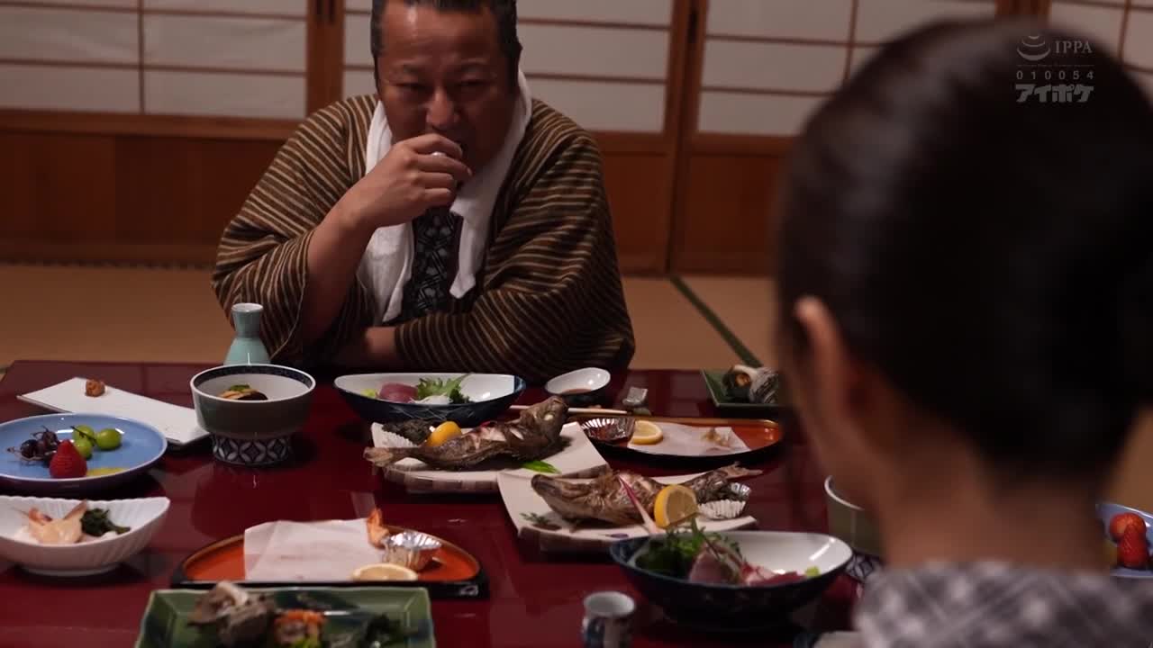 IPX-703 | 居然與極其討厭的上司在出差的溫泉旅館拼房…,被醜陋精力旺盛大叔做到不斷高潮的我。,二葉惠麻 | 阿寶影音-成人影片,AV,JAV-專注精品‧長久經營