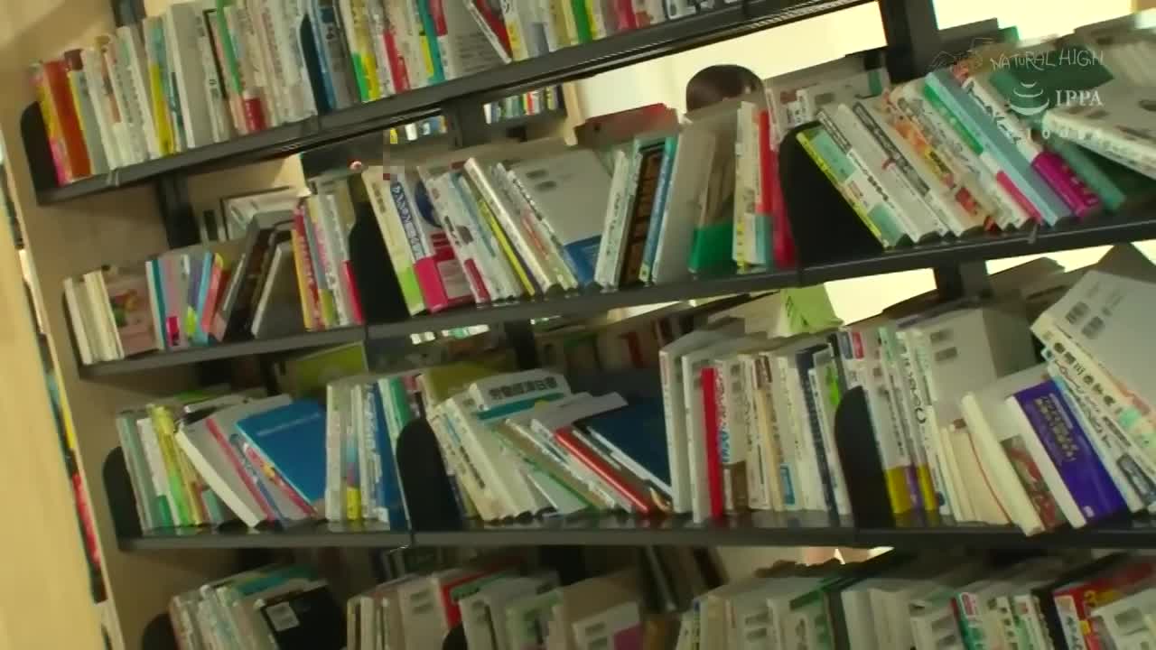116SHH-023 | 在圖書館裡壓抑著叫聲，愛液卻流到開始牽絲的敏感女孩 因為沒穿胸罩的羞恥感而興奮的巨乳圖書館管理員 | 阿寶影音-成人影片,AV,JAV-專注精品‧長久經營
