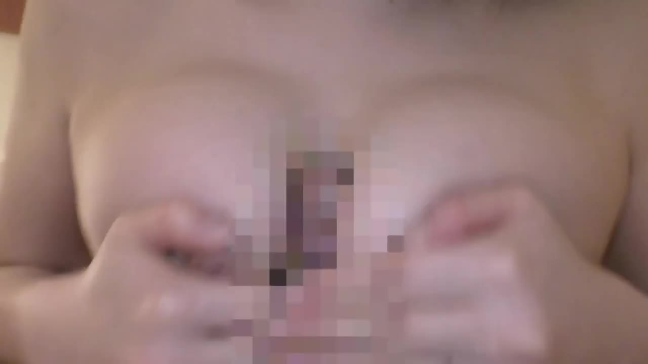 328HMDN-412 | 【稚嫩可愛】在交友網站上找尋男人的新婚人妻25歲（現役聲優！！）喝醉了就發瘋的豐滿身材，絕頂害羞表情。豐滿無毛小穴中大量播種的個人攝影動畫【性愛攝影】
 | 阿寶影音-成人影片,AV,JAV-專注精品‧長久經營