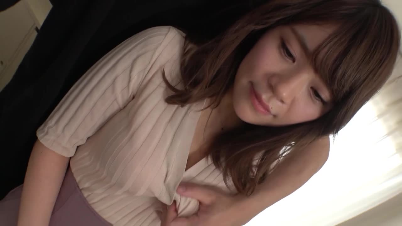 SIRO-4659 | 【初攝】【色白美裸體】【滿溢而出的淫汁】戀愛經驗少，只跟男友做過愛的咖啡店員登場。雖然害羞，但也無法抵抗快感恥、啪啪啪猛操小穴H愛液滿溢.. 網上AV招募→AV體驗攝影 1652 | 阿寶影音-成人影片,AV,JAV-專注精品‧長久經營