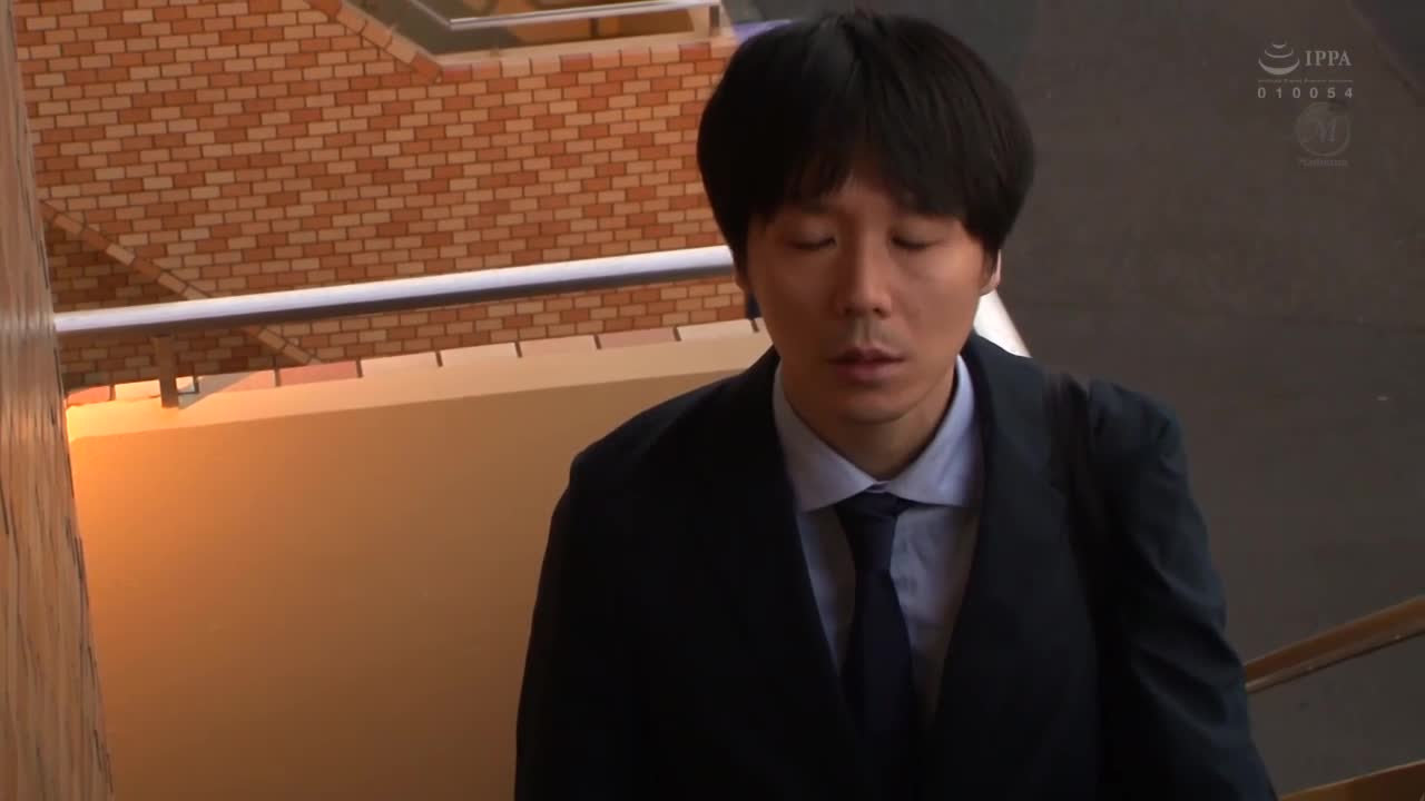 JUL-832 | 用美臀和魔性微笑來誘惑我的人妻個人教練逆NTR | 阿寶影音-成人影片,AV,JAV-專注精品‧長久經營