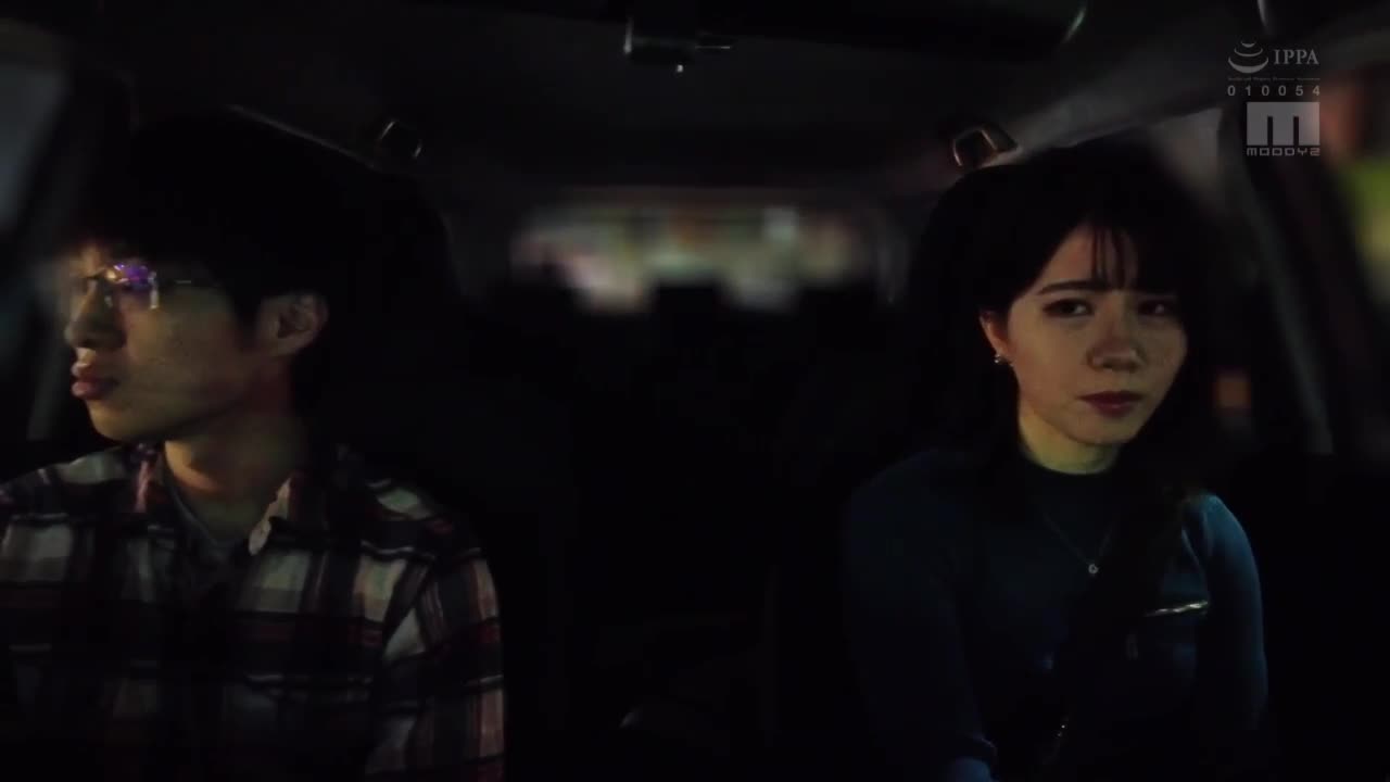 MIFD-195 | 新人！經驗人數只有一人的樸素土氣少女的奇跡爆變！和M男的心跳加速初體驗約會AV出道—白井冬花 | 阿寶影音-成人影片,AV,JAV-專注精品‧長久經營