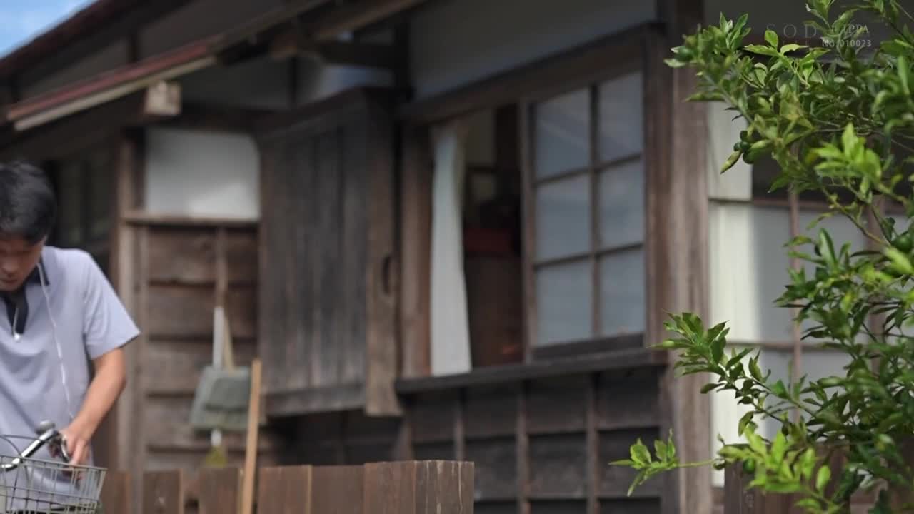 STARS-521 | 我住在鄉下 偷窺搬到對面的芽衣卻被發現…。我這個處男淪為芽衣的玩具 被持續侵犯。 宮島芽衣 | 阿寶影音-成人影片,AV,JAV-專注精品‧長久經營