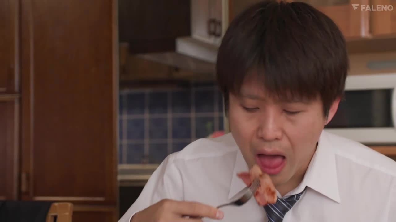 FSDSS-453 | 妹妹因為太喜歡哥哥了所以趁父母不在家的時候用騙哥哥近親相奸喝下媚葯後 夏木凜 | 阿寶影音-成人影片,AV,JAV-專注精品‧長久經營