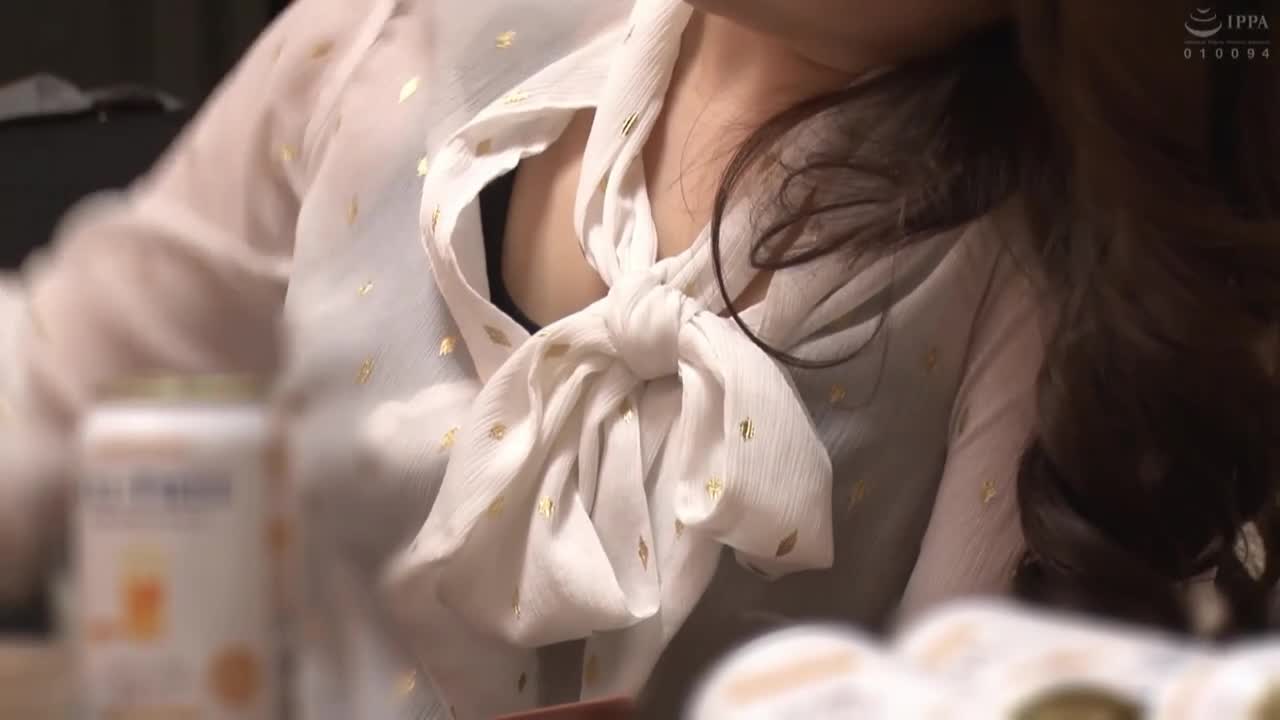 AP-537 | 鮑汁橫流媚藥按摩棒NTR 讓爛醉同事的美人妻喝下媚藥後強制發情！媚藥按摩棒激烈抽插妻欺負後鮑汁冒出大量泡泡！！連續絕頂！從後面插入瘋狂高潮的小穴嫌不夠？開始跑去舔含丈夫肉棒 | 阿寶影音-成人影片,AV,JAV-專注精品‧長久經營