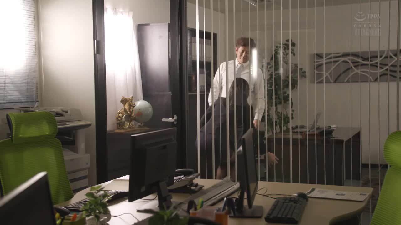 ADN-432 | 唾液交雜的密室接吻社長室 蜜美杏 | 阿寶影音-成人影片,AV,JAV-專注精品‧長久經營