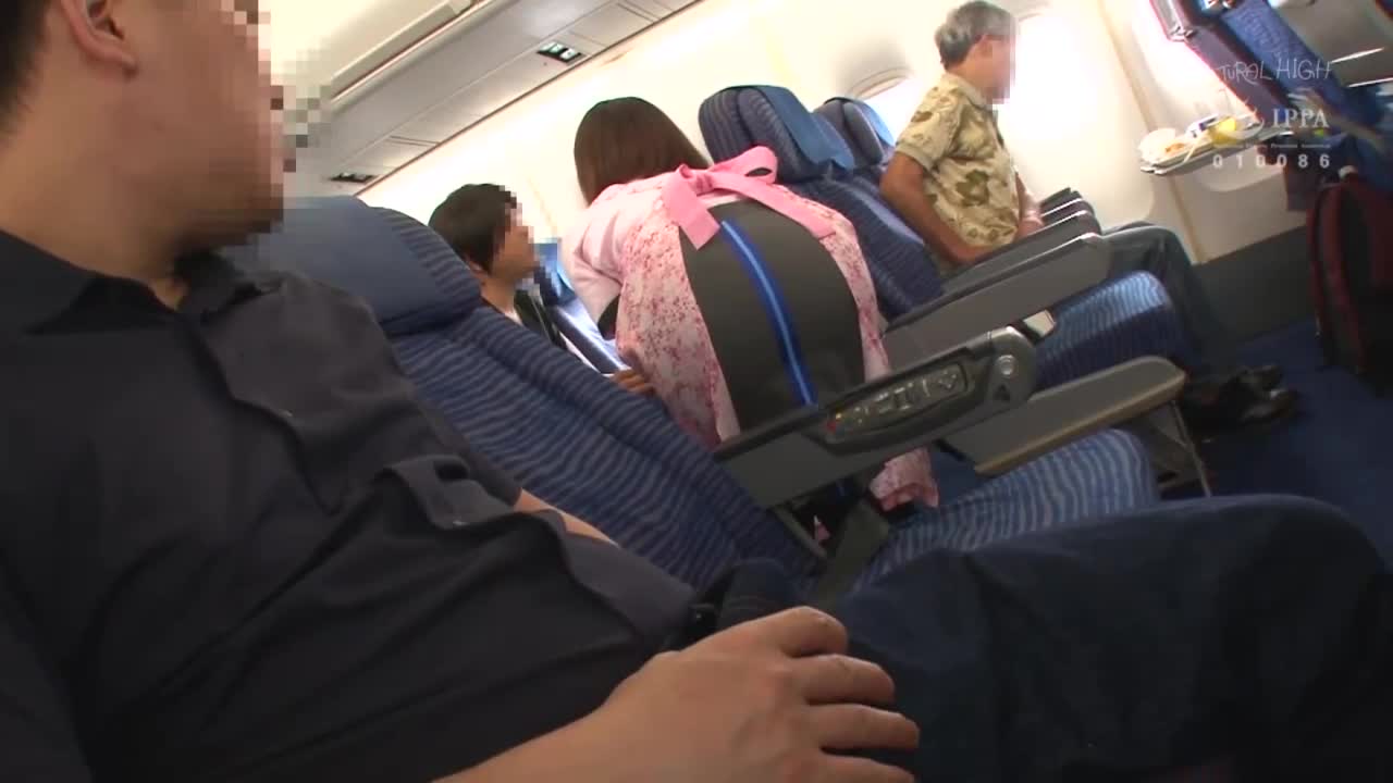 116NHDTB-720A | CA 飛機蕩婦 8 一個皮膚白皙的乳房 CA 在乘客面前射乳頭 | 阿寶影音-成人影片,AV,JAV-專注精品‧長久經營