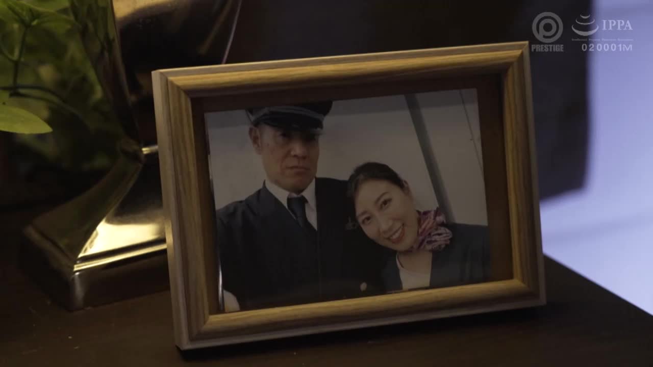 336KBI-088 | 人妻NTR授孕內射 看到妻子被侵犯後勃起的老公加入絕倫後輩無套射精淫亂3P！ 冨永野乃香 | 阿寶影音-成人影片,AV,JAV-專注精品‧長久經營