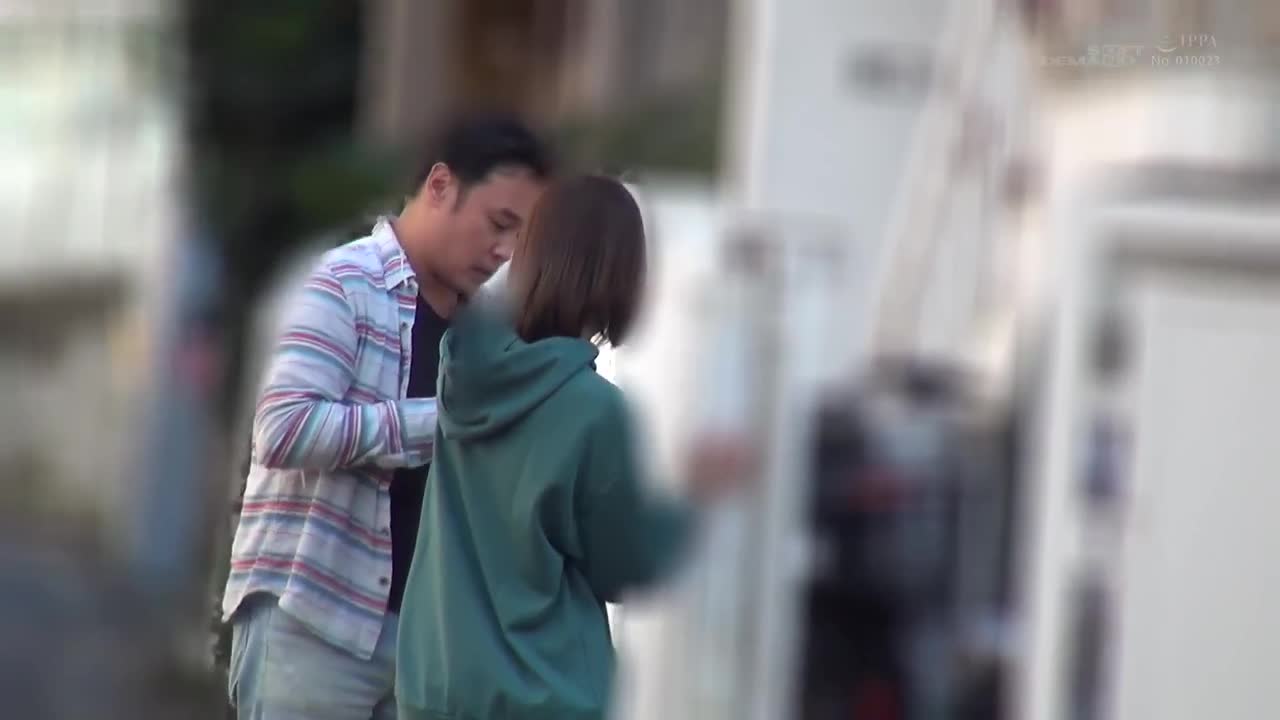 MOGI-081 | 看來害羞的超下流妹子高潮滿滿流下體液！青姦・遙控跳蛋忍住聲音約會 奈築里緒（假名・20） | 阿寶影音-成人影片,AV,JAV-專注精品‧長久經營