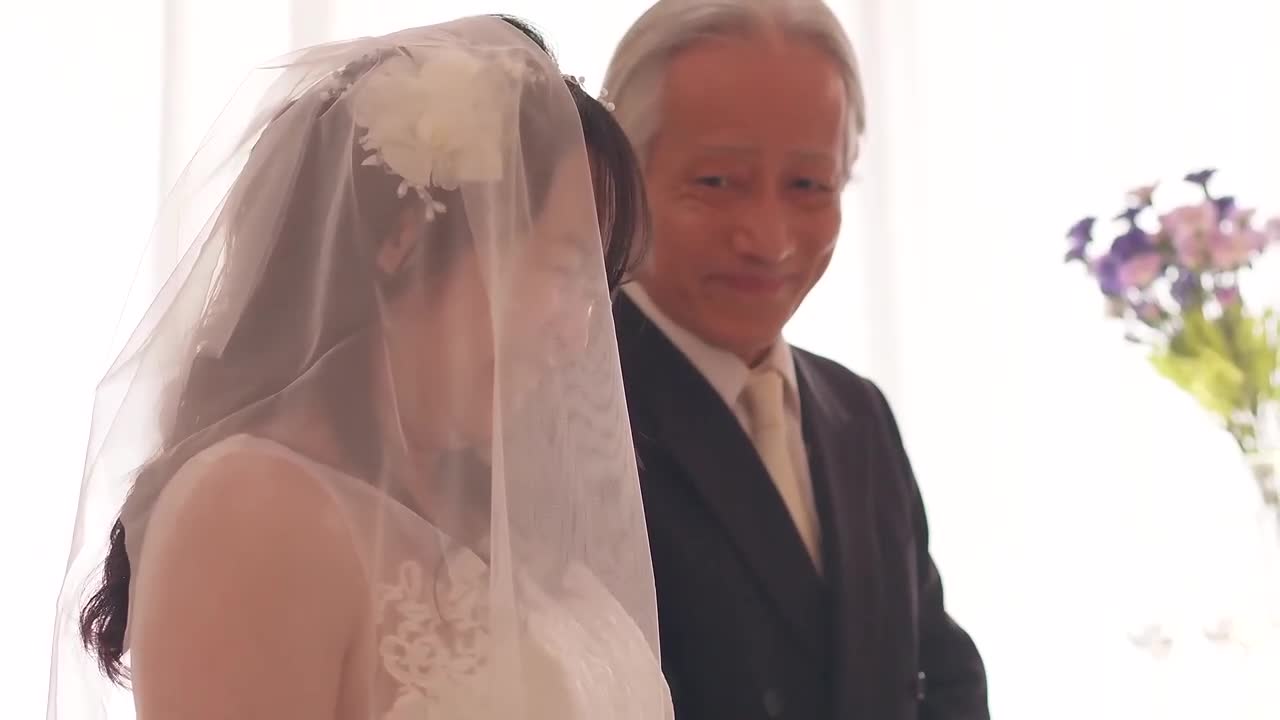 IPZZ-052 | 人生最幸福的時候，竟然遇到結婚逆NTR 背著新娘 偷偷誘惑新郎＋NTR的美女婚宴策劃人 明里紬 | 阿寶影音-成人影片,AV,JAV-專注精品‧長久經營